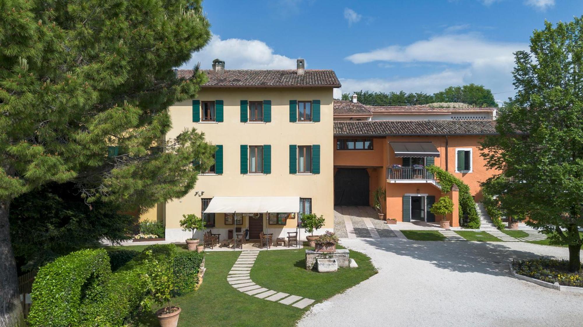 Agriturismo La Filanda Manerba del Garda Kültér fotó